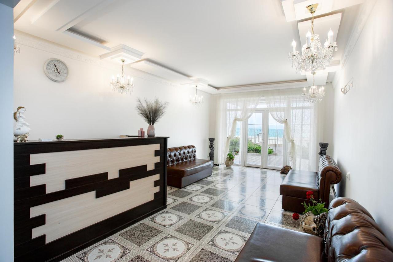 Olimp Hotel Zaliznyy Port Bagian luar foto